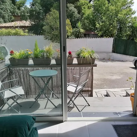 Apartment F1 Location Proche