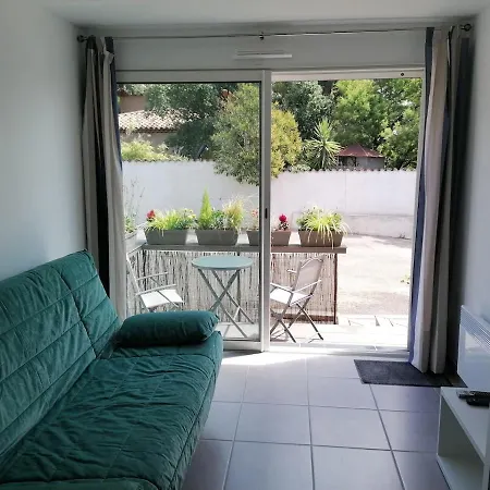 F1 Location Proche Apartment *